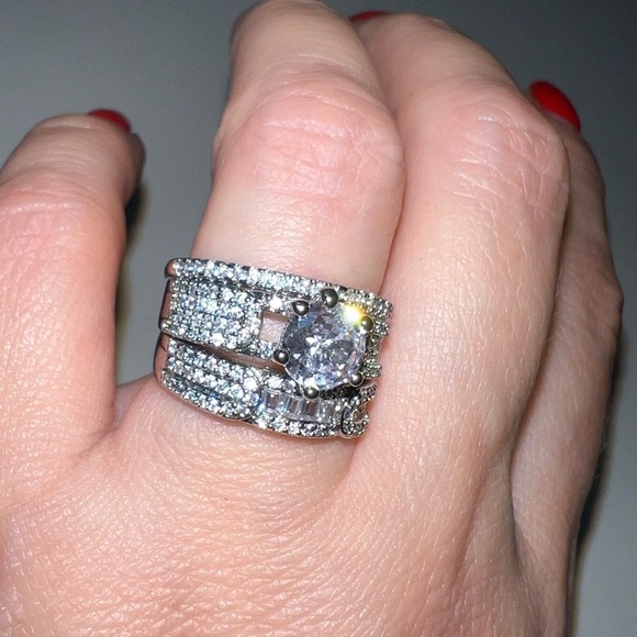 Luxury 925 Sterling Silver Rings Set  2 in 1 Size 7 - Picture 5 of 7